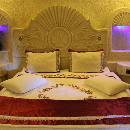 Dilek Tepesi Cave Hotel Ayvali Exterior photo